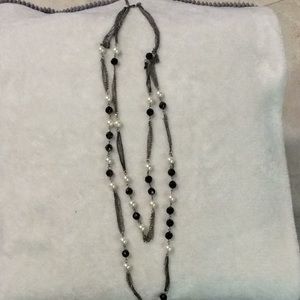 Express pearl and black silver/black necklace